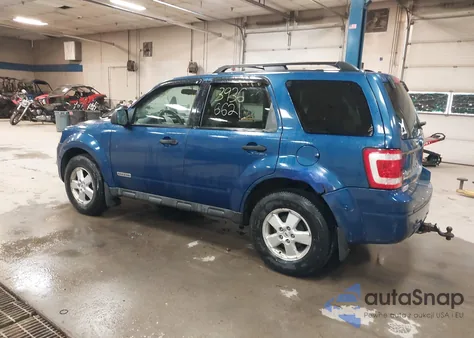 2008 Ford Escape Xlt z USA, uszkodzony, nr VIN 1FMCU03Z48KC64796
